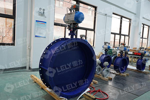 DN1200大口徑氣動調(diào)節(jié)蝶閥應(yīng)用于廢氣處理項目