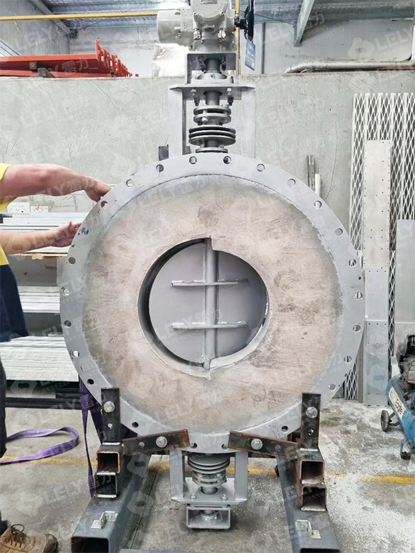 高溫蝶閥到廠圖.jpg 高溫蝶閥到廠圖.jpg