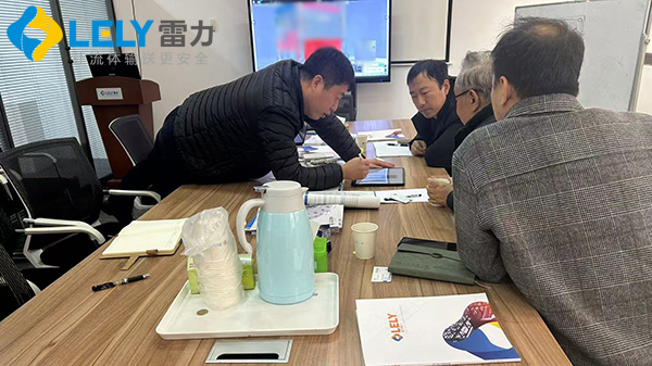 技術(shù)交流.jpg 技術(shù)交流.jpg